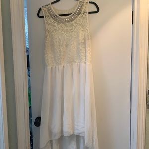 Off-White Hi-Low Semi Formal Dress